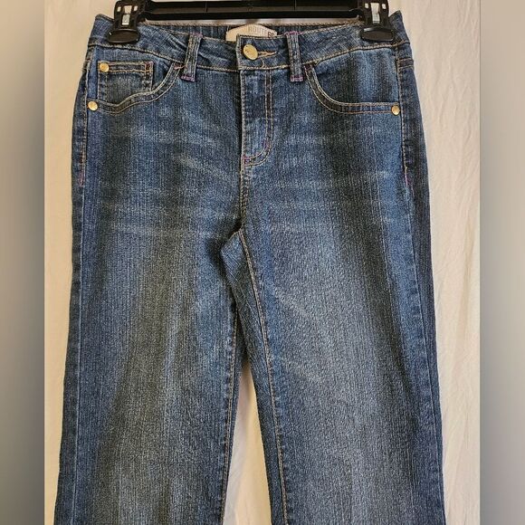 Route 66 Jeans Girl's Sz 12 (26x28) Low Rise Flare Dark Wash Floral Embroidered - Picture 4 of 10